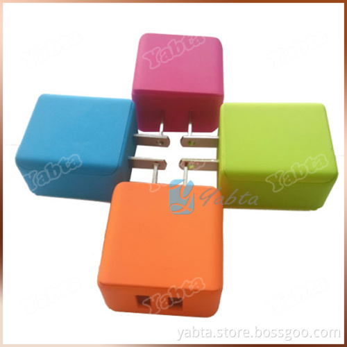 CE RoHS FCC Quality Dual Port Square 2.1A Travel USB Charger